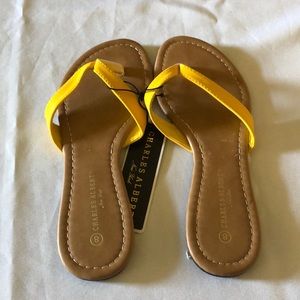 NWT Charles Albert Sandals size 8